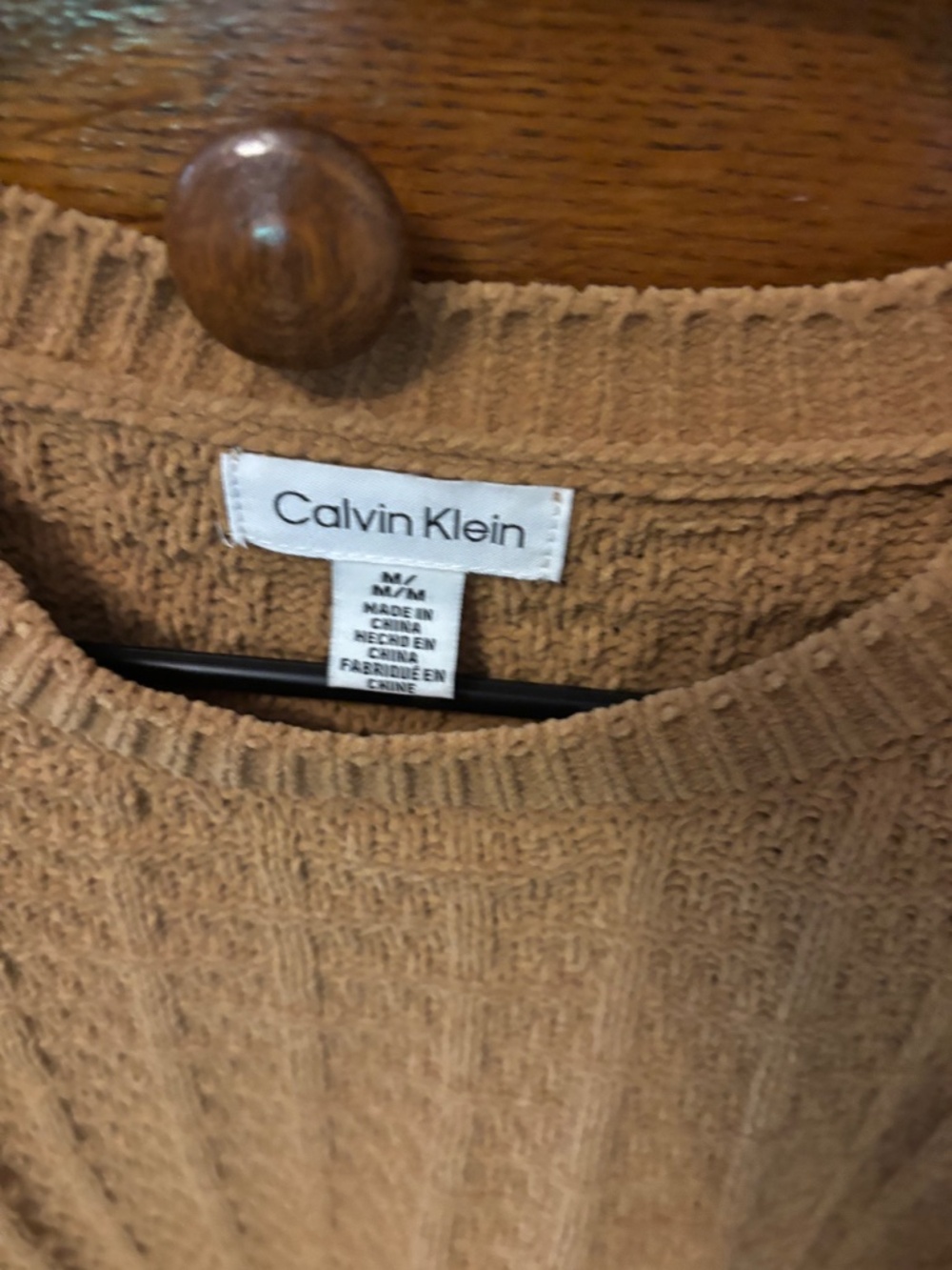 Calvin Klein - Picture 2 of 4